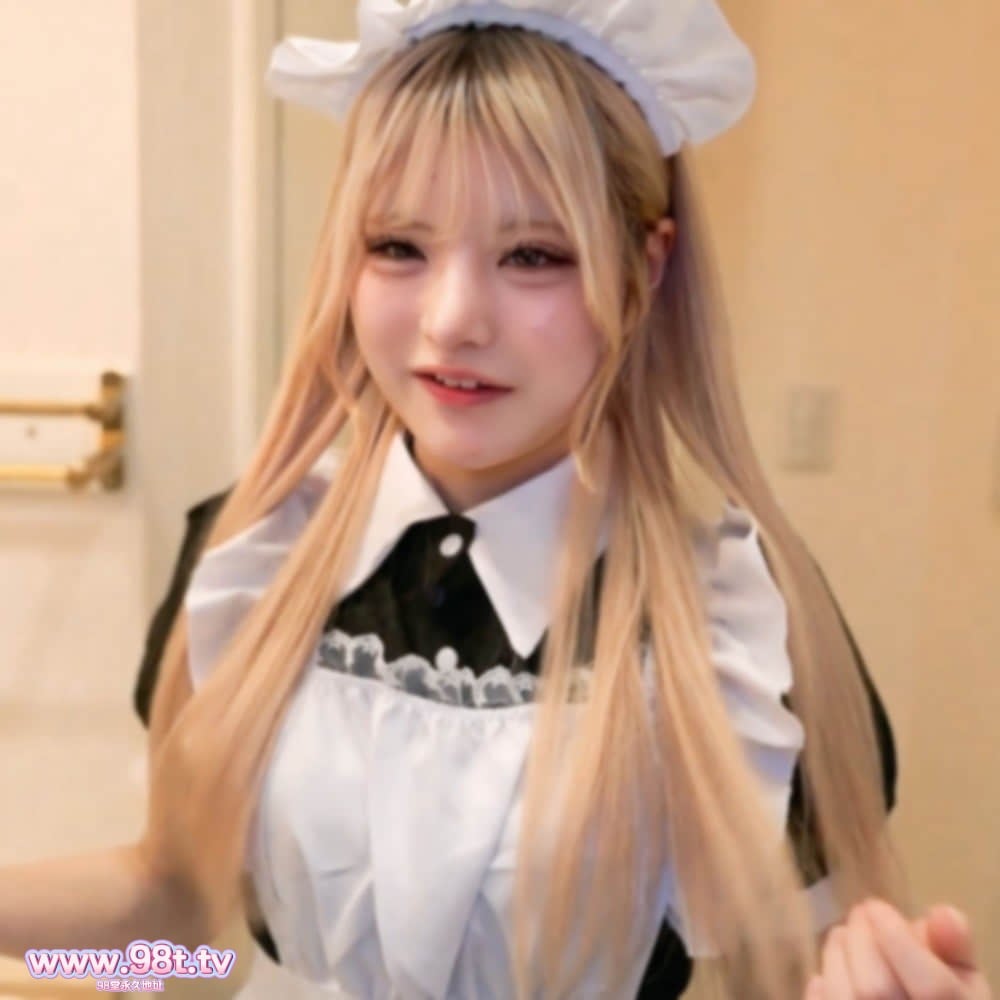 FC2PPV-4717543-【無】メチャカワ白ギャル**時代のメイドコス持参！似合い過ぎです⤴️やっ